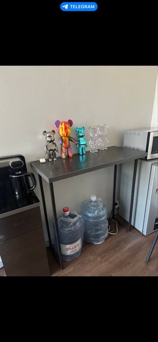 3 типа стола на продажу и стулья