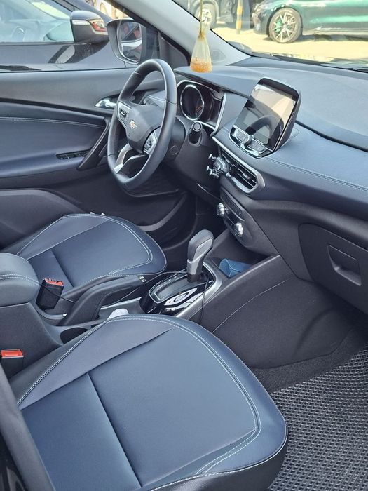 Продаю свою Chevrolet Tracker 2  Premier