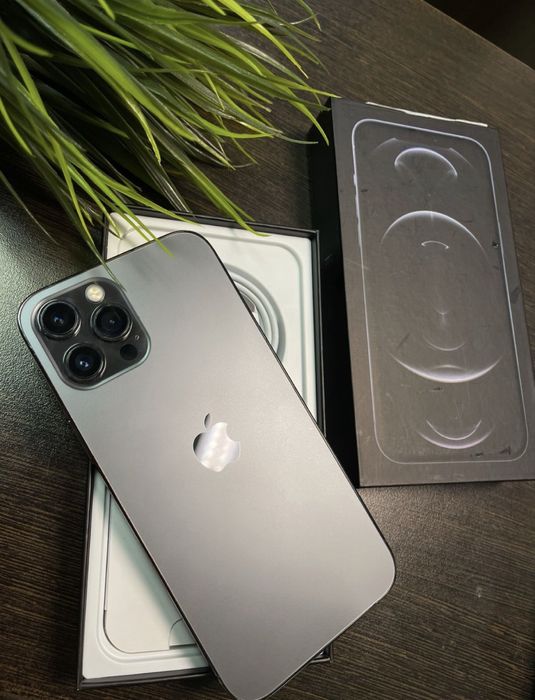 Айфон 12 про макс