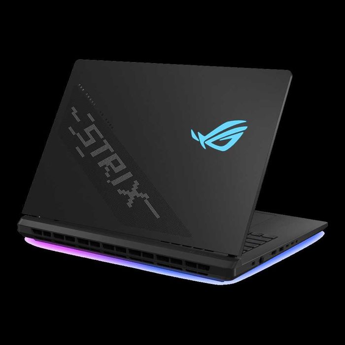 Asus ROG Scar G18 G835 Core i Ultra 9-275HX,32GB,2TB,RTX5070Ti,240Hz