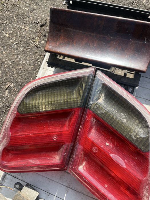 Мерседес бенз 210