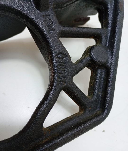 Suport motor 7854R Renault Trafic a 3-a generatie seria