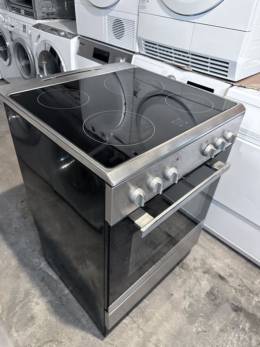 Печка +гаранция. Конвекция керамичен плот. Безплатна доставка за София