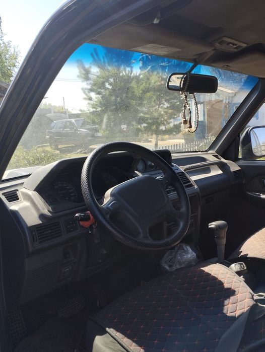 Продам машину цена договорная