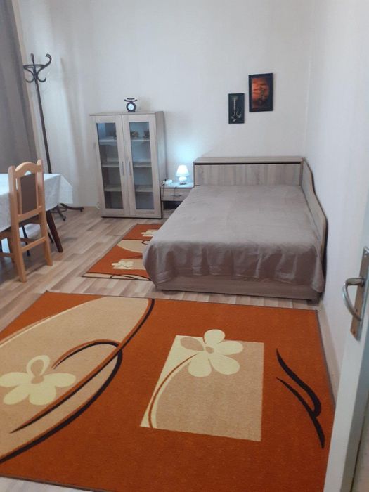 Едностаен апартамент под наем в кв. Кючук Париж