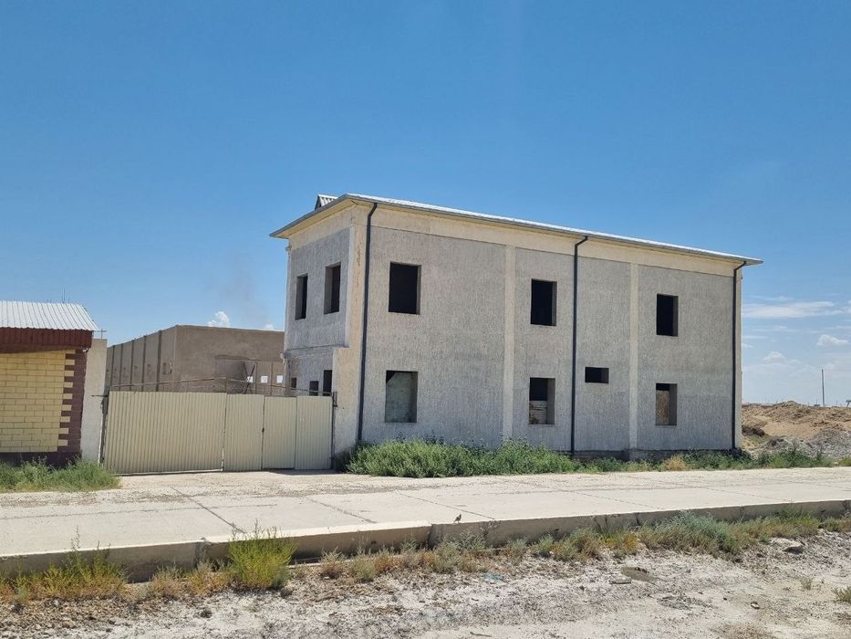 20 sotixli bino sotiladi !!!