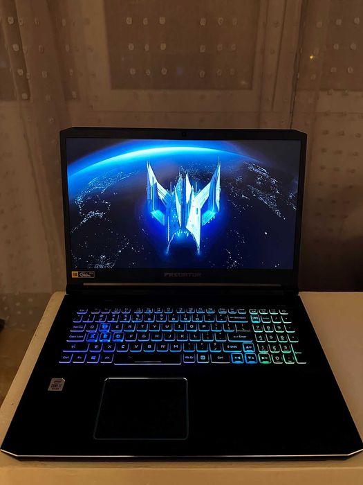 Acer Predator Helios 300 | RTX 2070 | 32GB RAM | 17" 240HZ | i7 10750|