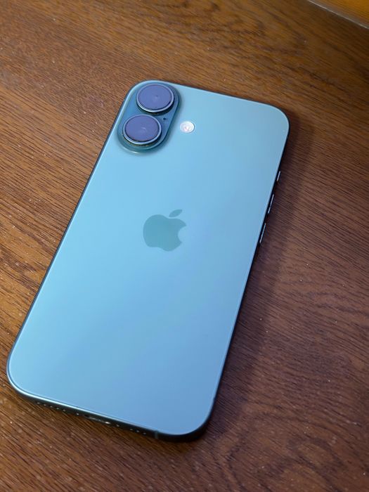 айфон 16 128 гб.