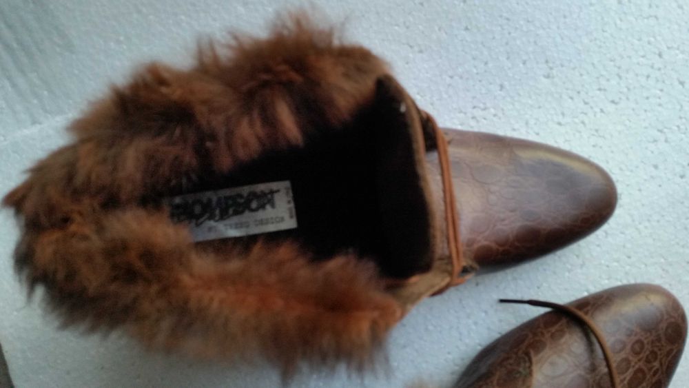 ghete dama cu blana  38