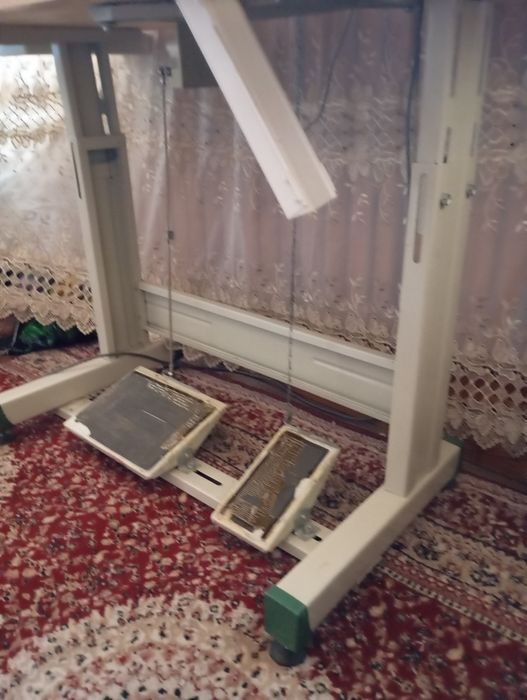 Швейная машина работаль около 4 лет