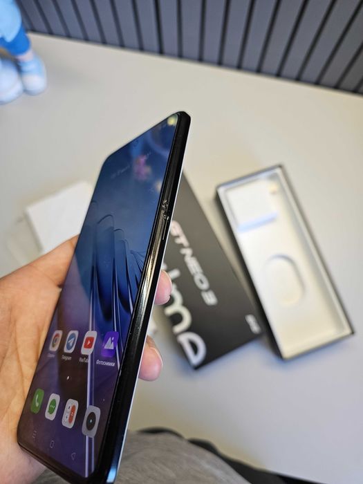 ПРОДАМ Realme GT Neo 3 (5G) 12GB/256GB. Состояние ХОРОШОЕ