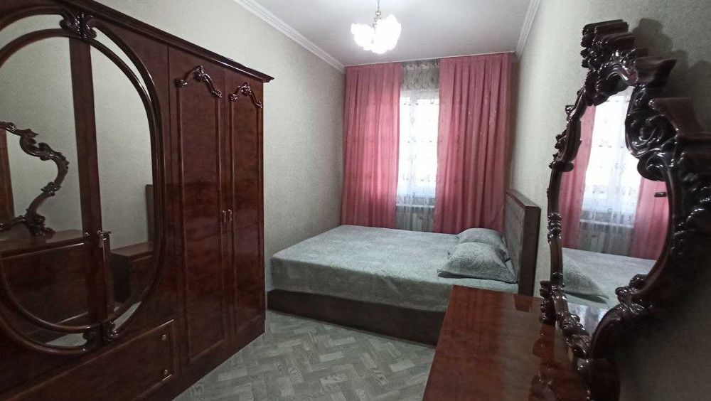 СВОЯ квартира 2/2/5 М. Горький, БИЙ