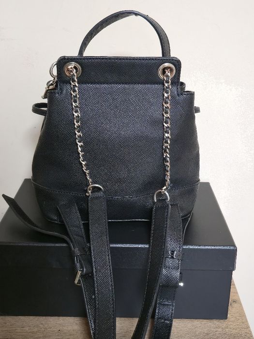 Guess оригинална дамска раница