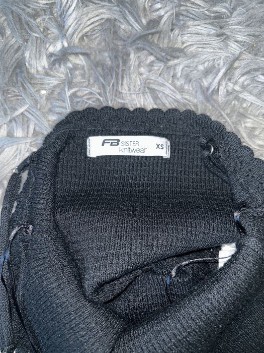 Top crosetat New Yorker