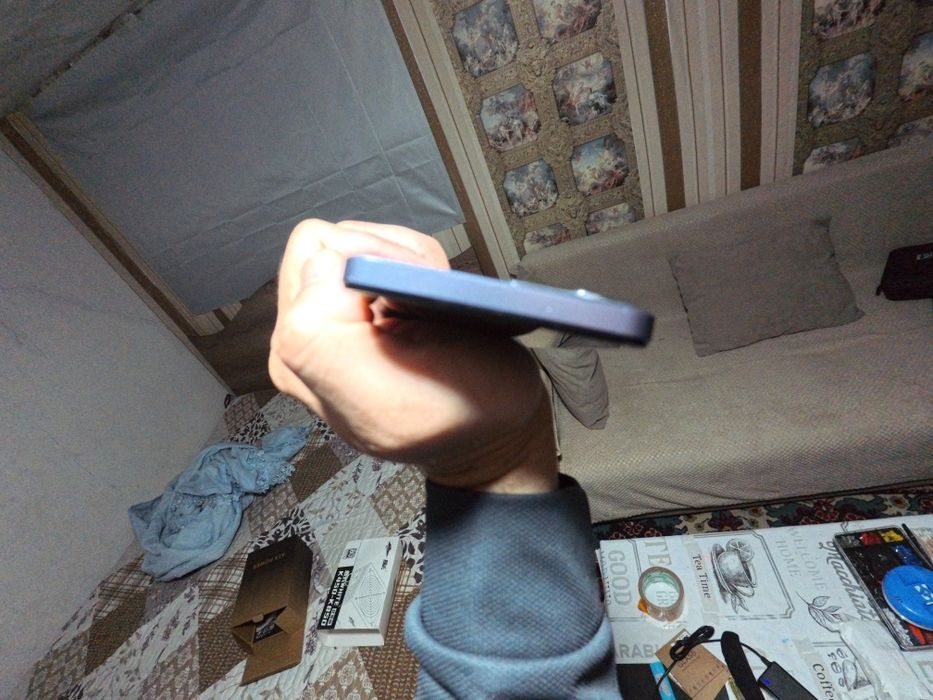 Смартфон Realme C75x 8/256.