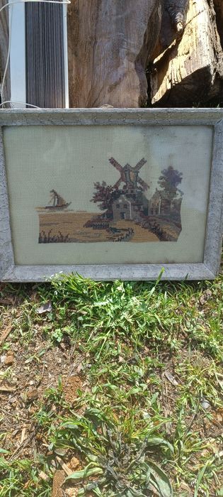 Стар гоблен за реставрация.