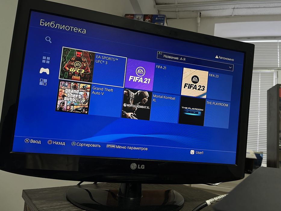 Ps 4 1TB в отличном состоянии