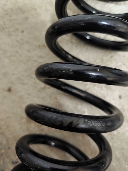 Пружини за Мерцедес W203