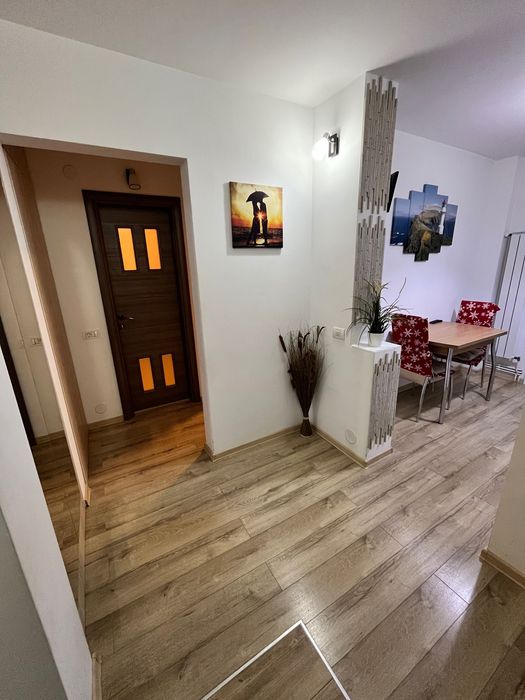 Inchiriere Apartament 2 camere, Trivale (generala 13)