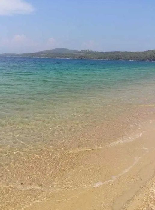 Парцел с гледка към Атон – Кумици на 650 м от морето