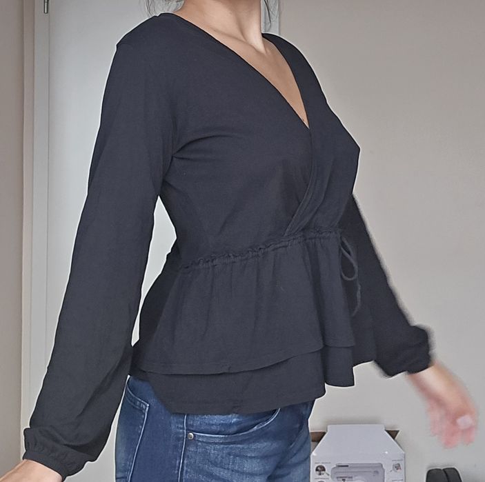 Черна блуза с връзки H&M