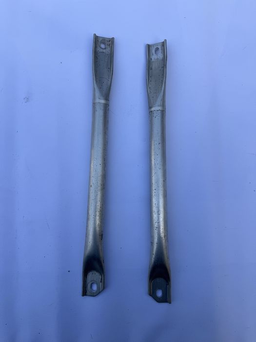 Bara ridigizare fata Bmw Seria 5 G30 G31 cod piesa 7416970-04 7416969-04