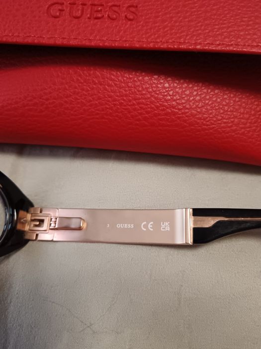 Guess. Оригинални