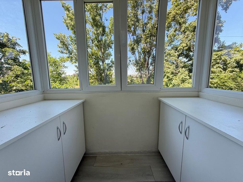 Apartament 2 camere, 42 mp, etaj 2/4, Mircea cel batran