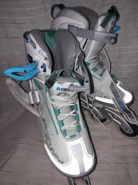 Роликовые коньки