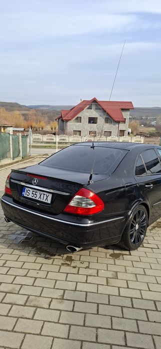 MERCEDES-BENZ E-Class 2009 — imagine 3