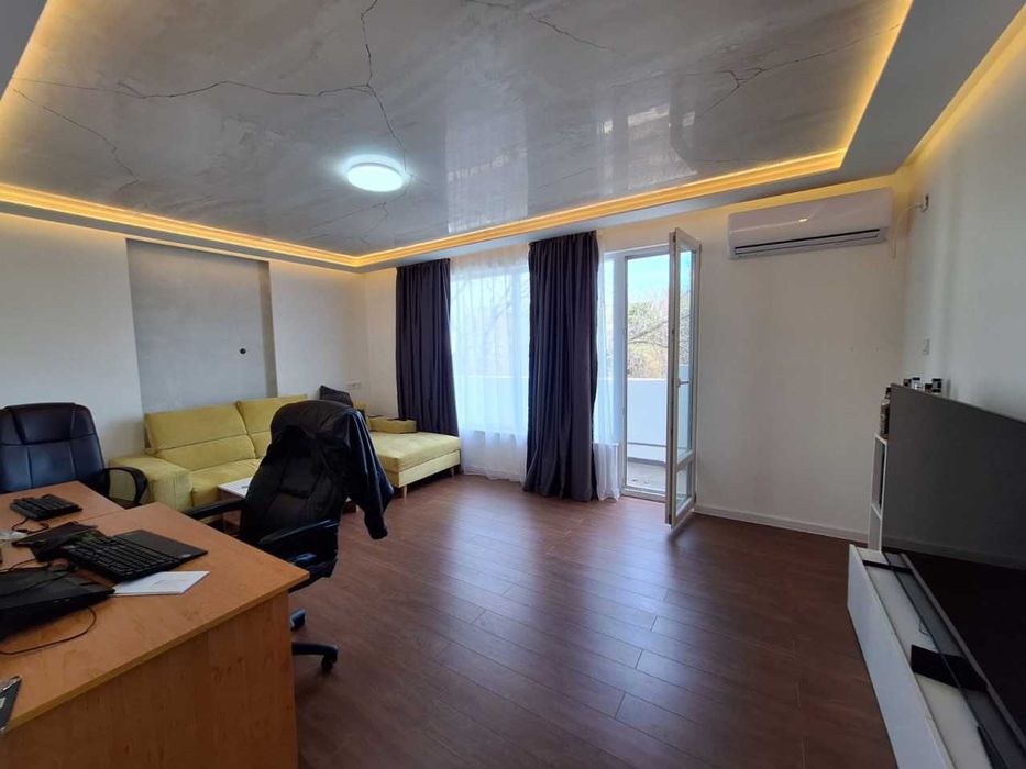 Тристаен апартамент в Кършияка