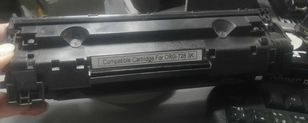 Продам картридж на  принтер Canon i-Sensys Mf4410