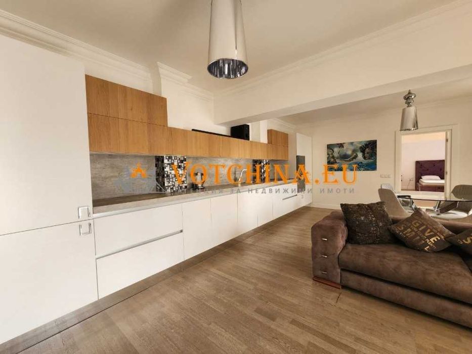 Продава се Тристаен апартамент в к.к. Златни пясъци - 158 кв.м за 2149 €/кв.м - Снимка #2