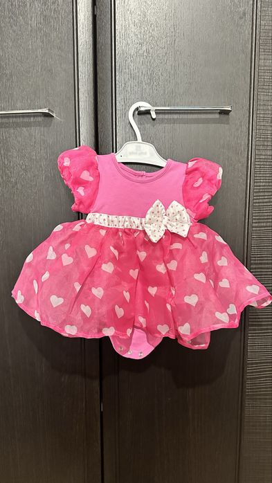 Нарядные платья для девочки 3-6, 6-9 мес