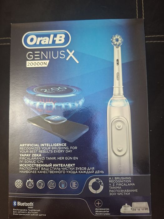 Електрическа четка за зъби Oral-B Genius X 20000