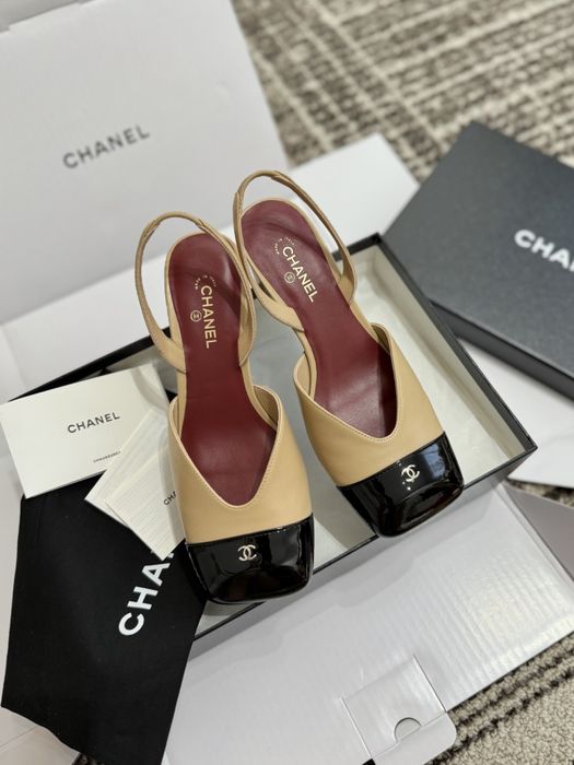 Pantofi Chanel