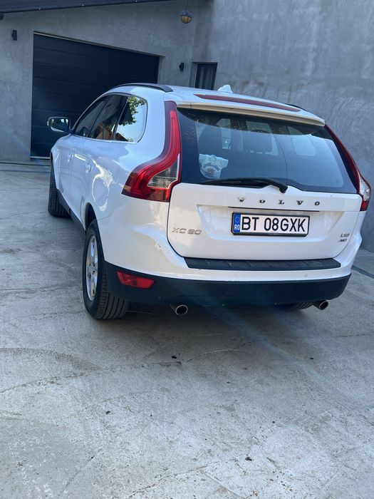 Volvo XC60    An fabricație: 12/2012   Motor: 2.4    4x4