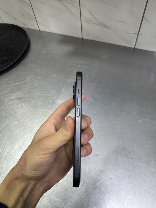 Iphone 15 olib ishlatsez bo’ldi