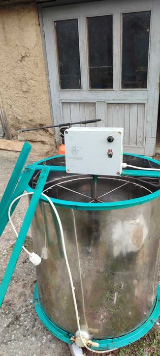 Електрическа центрофуга за мед