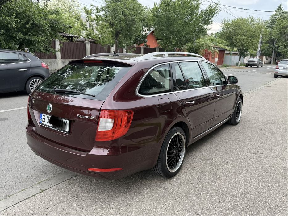 Skoda Superb Combi 1.4 TSI 125 CP 2010 EURO 5 Limuzină de familie