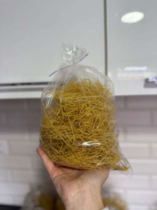 Vand tăiței de casă