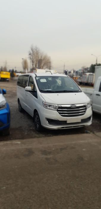 JAC M3 MINIVEN China motors