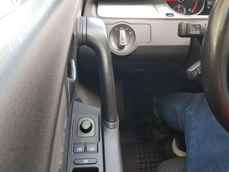VOLKSWAGEN Passat 2012 — imagine 4