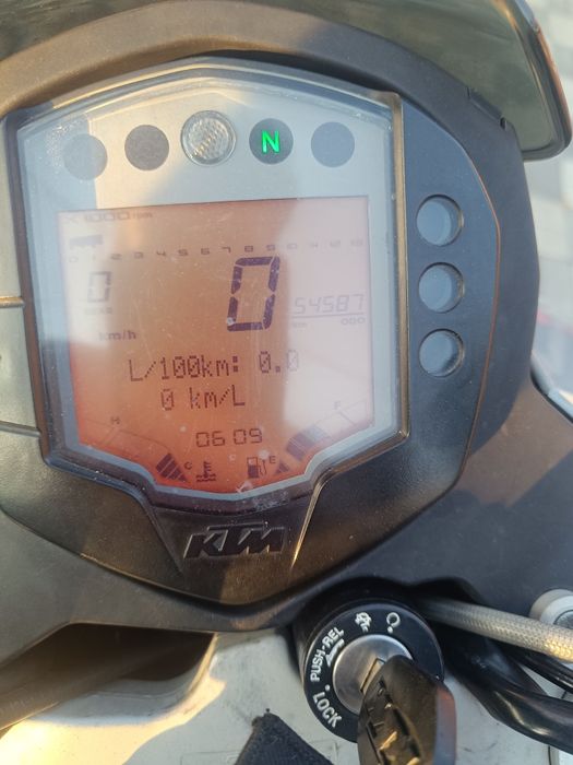 KTM Duke 125 2011 (nu yzf cbr gsxr)