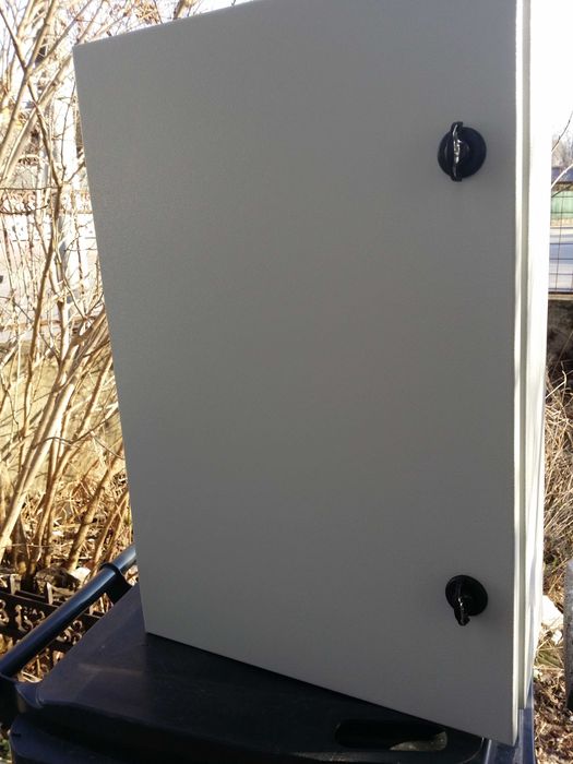 Tablouri electrice multimedia, metalic IP54, case lemn 24 - 120 module