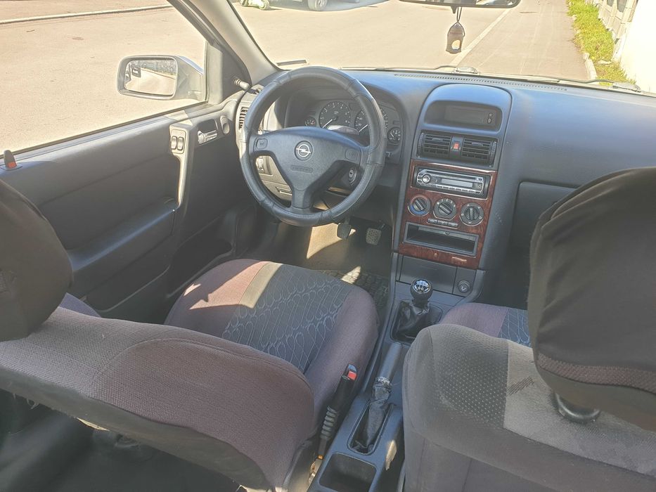 Opel Astra 1999 1.6