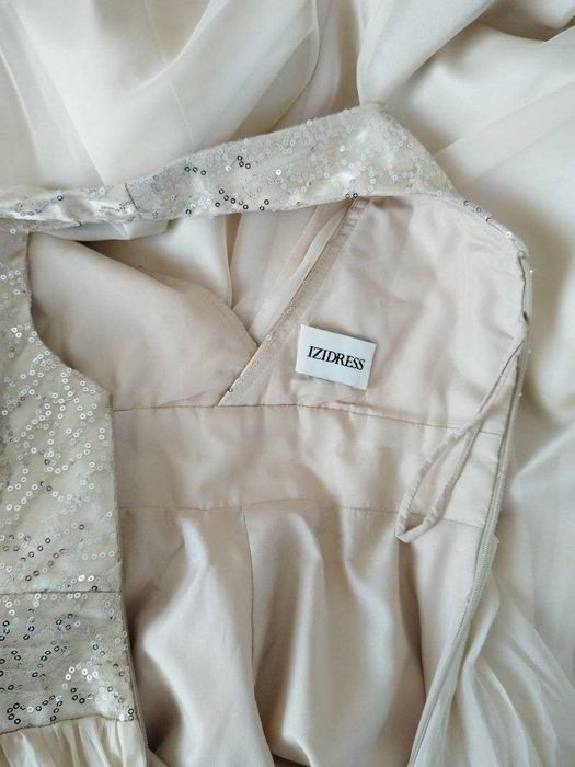 Rochie de seară elegantă IZIDRESS