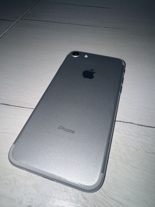 Iphone 7  128gb 77%