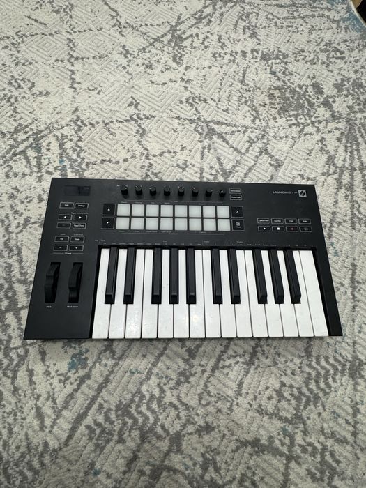 миди клавиатура продам