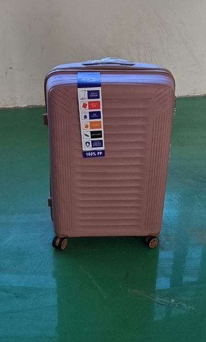 Chemodan / Чемодан